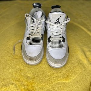 Jordan Retro 4